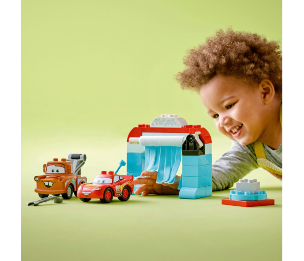 LEGO DUPLO Disney 10996 Zygzak McQueen i Złomek – myjnia - 1091264 - zdjęcie 2